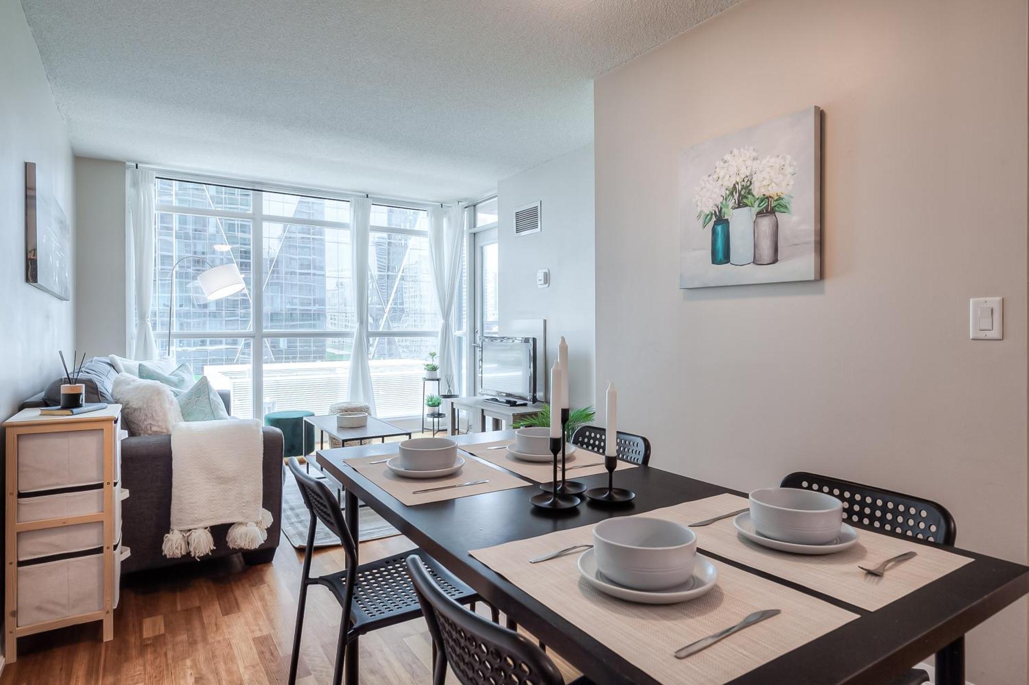 Rivetstays - The Yonge Toronto Eksteriør billede