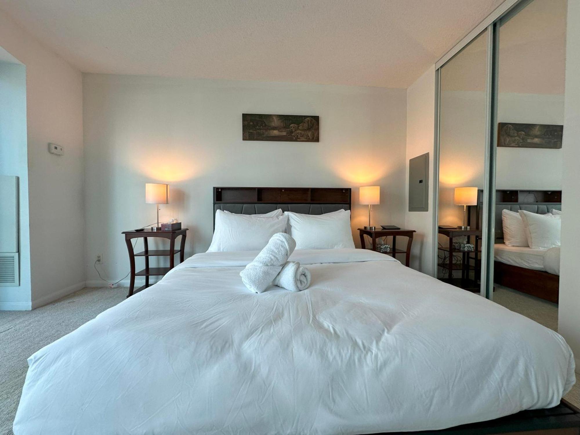 Rivetstays - The Yonge Toronto Eksteriør billede